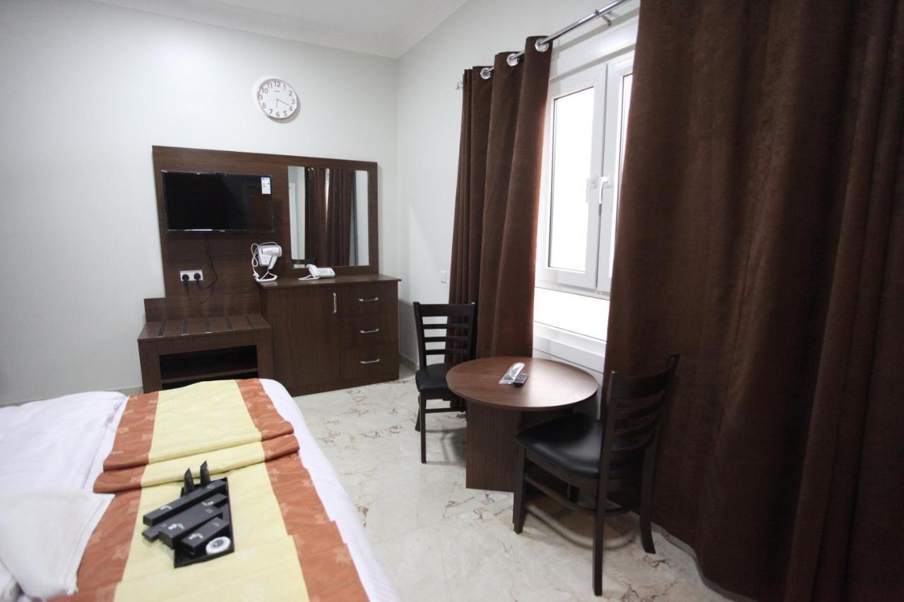 Almanzel Hotel Apartments Maskat Zewnętrze zdjęcie